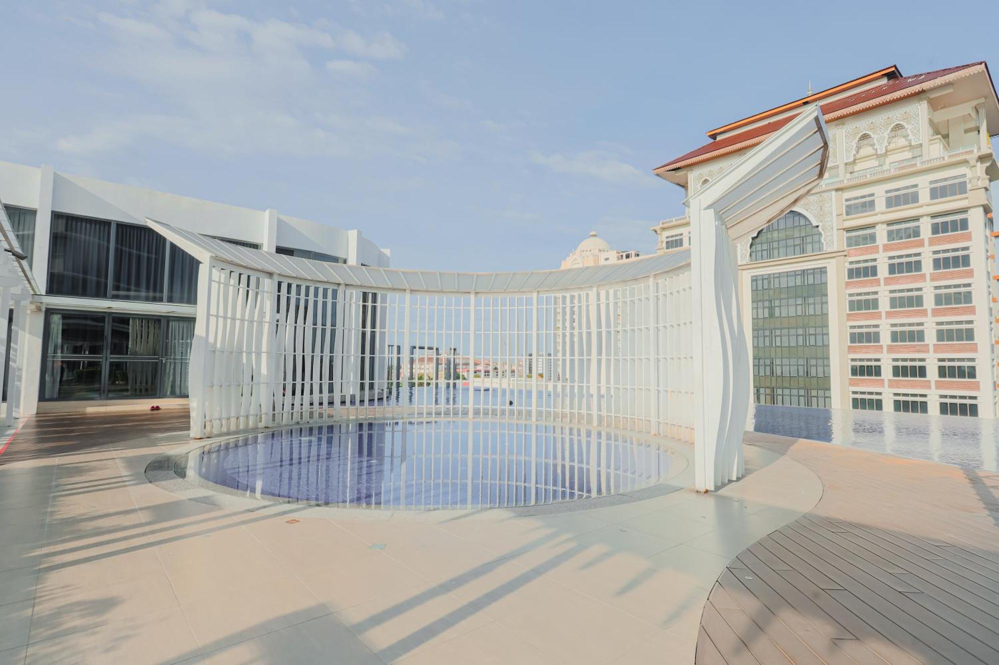 Aaira Troika Residence,Kota Bharu Exterior foto